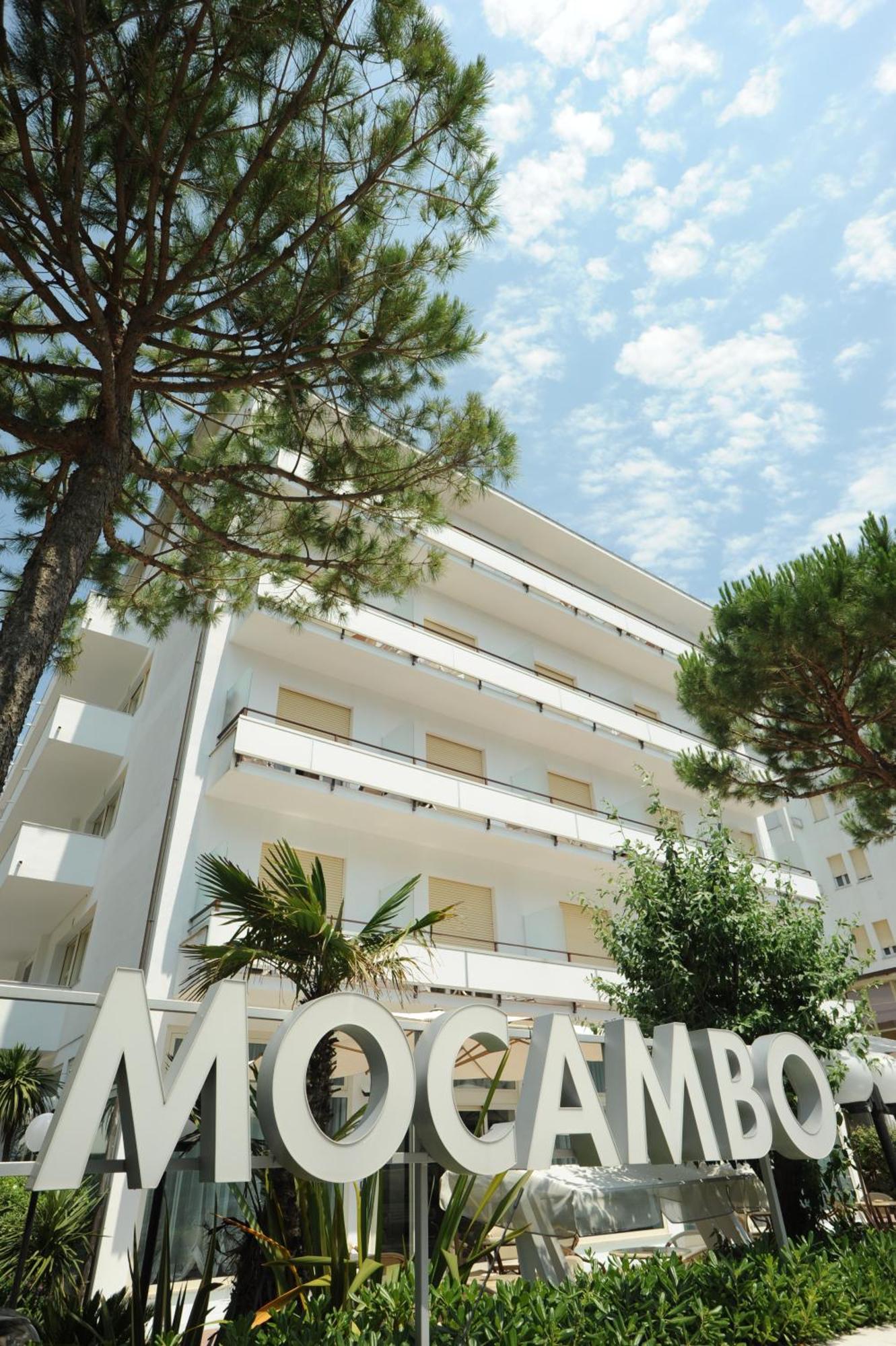 Hotel Mocambo Milano Marittima Exterior photo