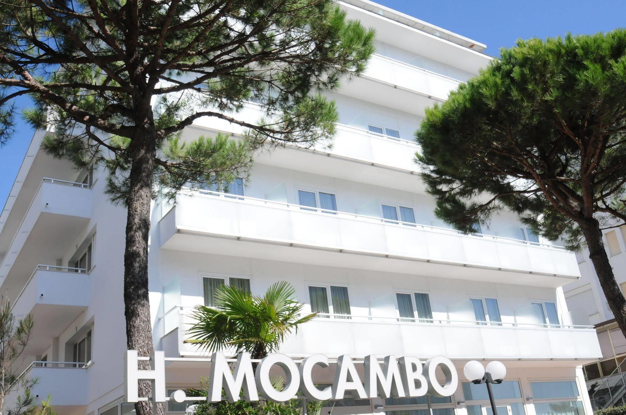 Hotel Mocambo Milano Marittima Exterior photo